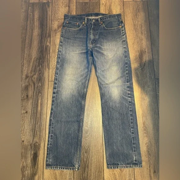 Levi’s 505 Straight Leg Jeans Men’s W32 L32 | Classic Medium Wash - Picture 3 of 16